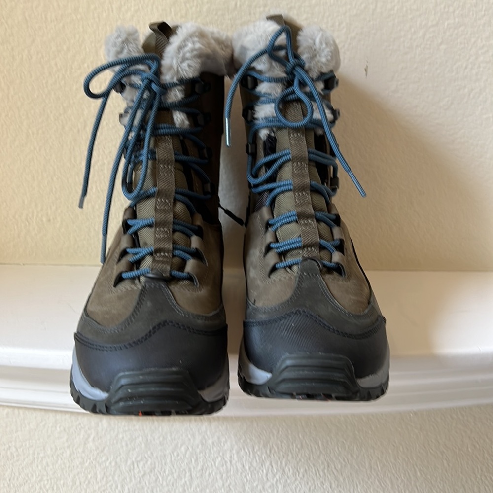 Merrell Thermo Rhea Mid Waterproof Boots - Picture 6 of 6